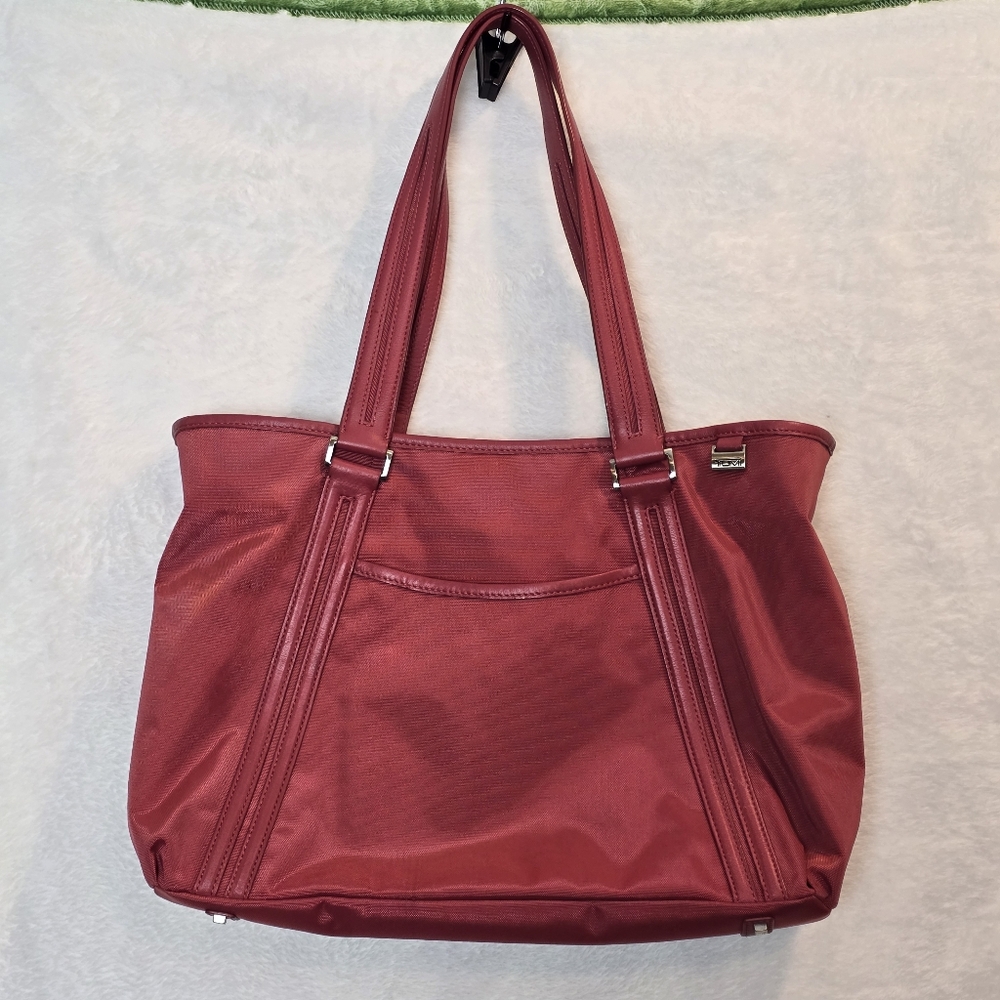 Tumi Ballistic Pink Nylon Tote Bag w/Coin Purse & Leather Handles and Trim